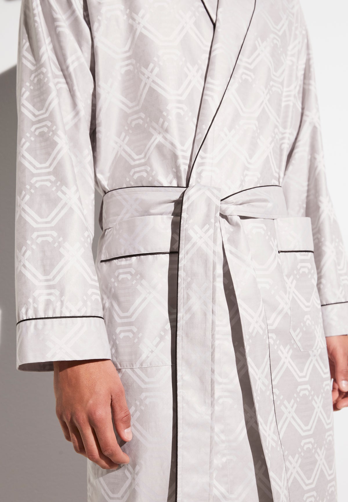 Luxury Jaquards | Robe Long - geo taupe